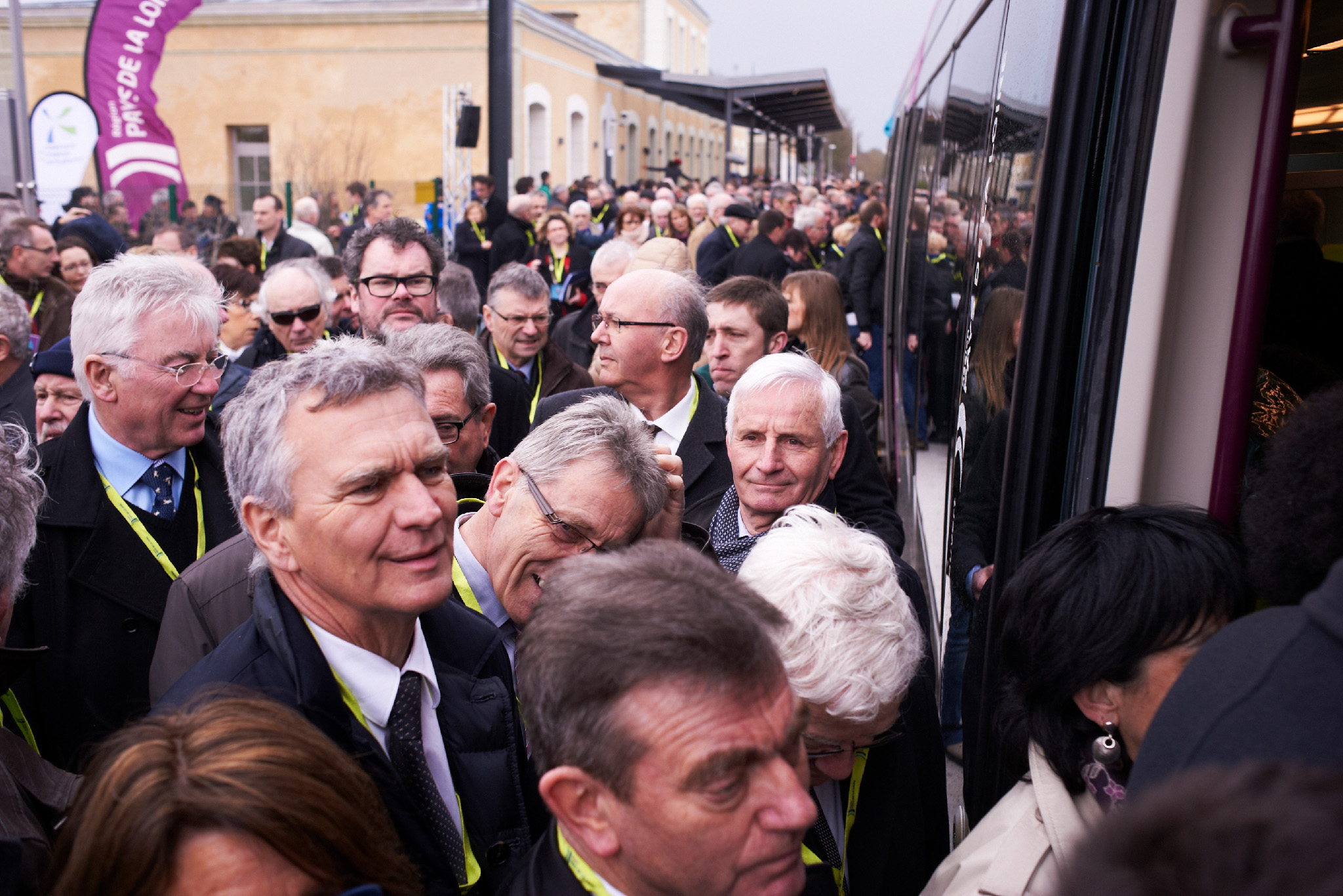 Discours et départ de la Garde de Chateaubriant - Inauguration Tram-Train  Nantes - Chateaubriant - 28 février 2014